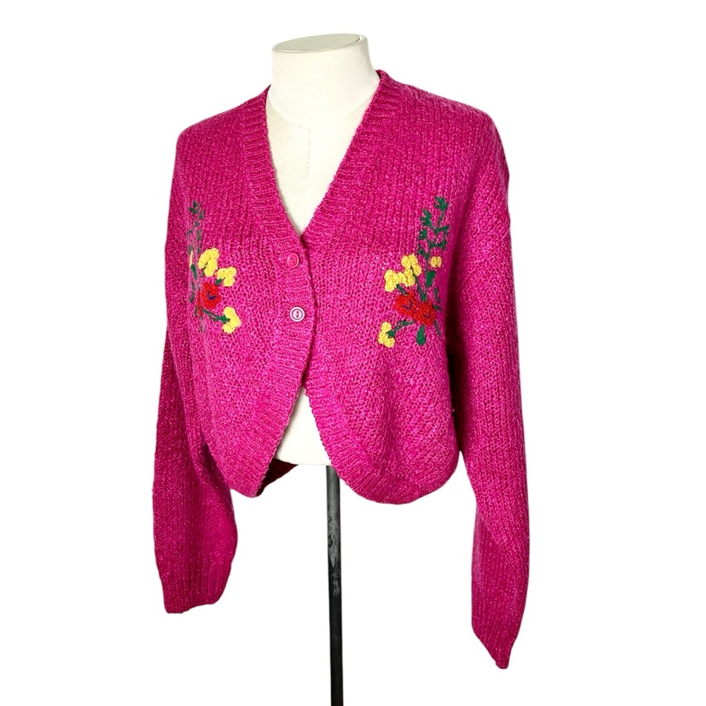 Vintage 80’s cropped sweater cardigan Hot Pink size L International Outlook soft